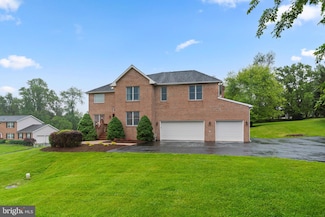 9805 Slalom Run Dr, Woodstock, MD 21163