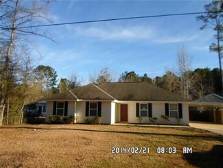 24587 Esquinance St, Lacombe, LA 70445