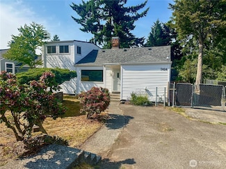 7414 S 128th St, Seattle, WA 98178