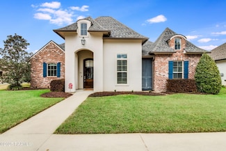 201 Long Oak Ln, Youngsville, LA 70592