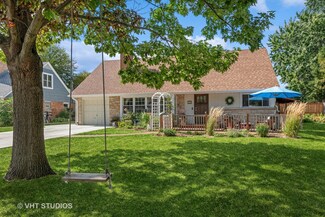 45 Williamsburg Rd, Evanston, IL 60203