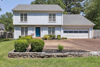 2250 Woodside Dr, Germantown, TN 38138
