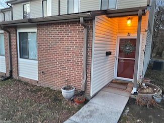 1738 N Hamilton St, High Point, NC 27262