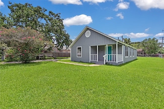 2131 6th Ave N, Texas City, TX 77590