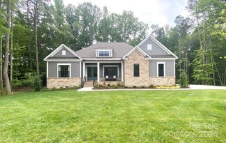 811 Irish Creek Dr Unit 1, Landis, NC 28088