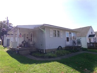 1631 Spring St, Coshocton, OH 43812