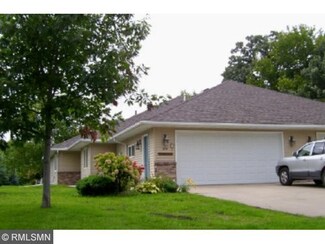 814 S Armstrong Ave, Litchfield, MN 55355