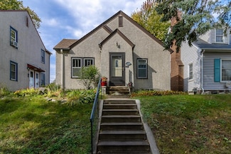 2354 Mckinley St NE, Minneapolis, MN 55418