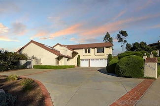 3408 Lomas Serenas Dr, Escondido, CA 92029