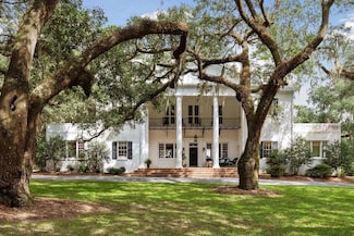 4136 Ashley River Rd, Charleston, SC 29414