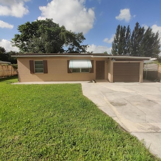 2307 Elizabeth Ave, Fort Pierce, FL 34982