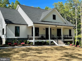 201 Cannery Ridge Ln, Cross Junction, VA 22625
