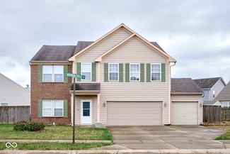 8231 Golden Ridge Ln, Indianapolis, IN 46237