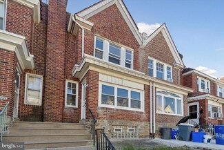 568 Rosalie St, Philadelphia, PA 19120