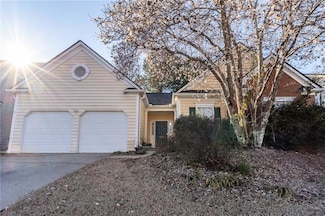 1062 Glen Chase Dr, Lawrenceville, GA 30044