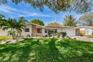 1352 Williams Dr, Clearwater, FL 33764