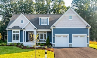 8 Linden Ln, Rehoboth, MA 02769