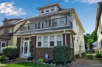 82 Rutland St, Buffalo, NY 14220
