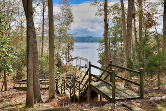 1010 Mohawk Dr, Lincolnton, GA 30817