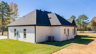 49 Ules Watson Dr, Greenbrier, AR 72058