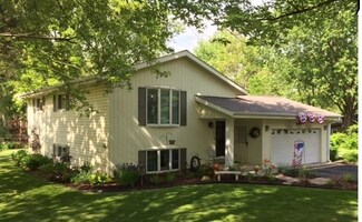 505 Violet St, Palmyra, WI 53156