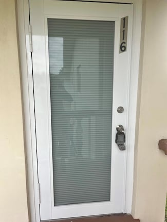 116 Salisbury E, West Palm Beach, FL 33417