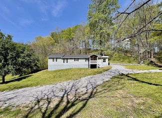 2184 Apple Hill Rd, Lynnville, TN 38472