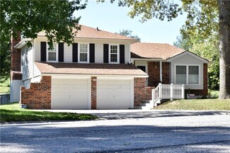 1404 N Glen Ellyn St, Independence, MO 64056