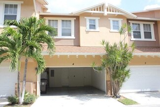 880 Millbrae Ct Unit 4, West Palm Beach, FL 33401