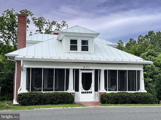 471 N Massanutten St, Strasburg, VA 22657