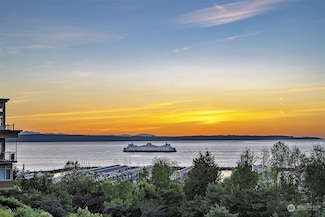 61 Pine St Unit 301, Edmonds, WA 98020
