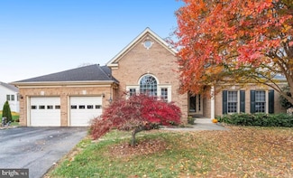 1840 Strickland Ct, Woodbridge, VA 22191
