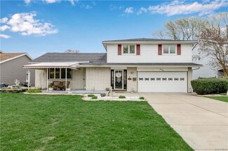23 Hampton Ct, Buffalo, NY 14221