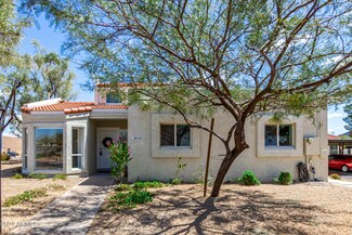 3042 E Cannon Dr, Phoenix, AZ 85028