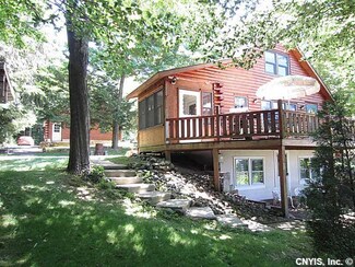 9407 Ingersoll Dr, Sterling, NY 13156