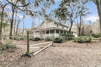135 Rapture Ln, Charleston, SC 29492