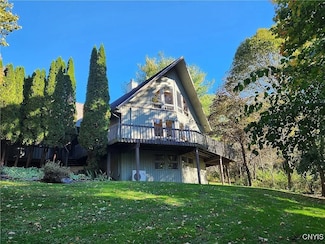 1666 Buffs Bluff, Skaneateles, NY 13152