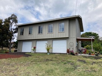 92-1775 Keaka Pkwy, Captain Cook, HI 96704