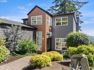 3730 SW Grover St, Portland, OR 97221