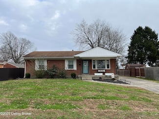 6239 Blaze Way, Louisville, KY 40272