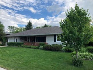 3 4th Ave E, Wing, ND 58494