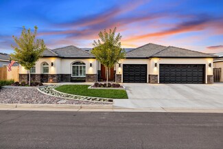 3018 E Beech Ct, Visalia, CA 93292