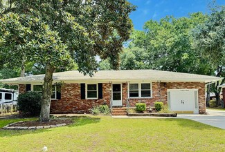 4720 Glenn St, North Charleston, SC 29405