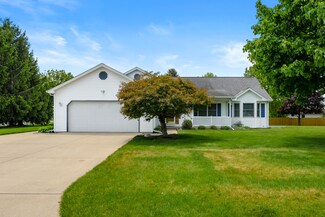 6690 Tulsa Ave, Kalamazoo, MI 49048