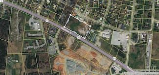 2021 Madison St, Shelbyville, TN 37160
