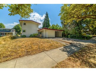 1595 Orchard St, Eugene, OR 97403
