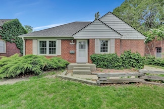 2835 S 41st St, Lincoln, NE 68506