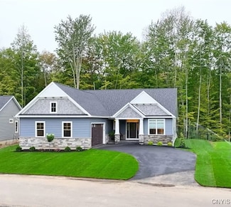 8010 Sedge Grass Rd, Lysander, NY 13027