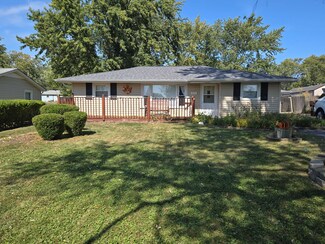 840 W Kent Ave, Crete, IL 60417