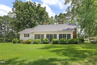 2360 Warrenton Rd, Henderson, NC 27537
